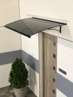 Arctom Auvent Libo 150x84,5, couleur anthracite RAL7016, panneau sandwich AL PE AL