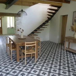 Authentiques carreaux de ciment - Modèle Véga VEG14 de - La boite de 14 carreaux soit 0,56 m²-Floorilège Outlet