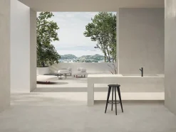 Ro'Ma Carrelage Carrelage effet Béton Gris Argile 278x120x0,6 cm Mat Stavira - Mur intérieur (vendu par carton de 3,336 m²) -