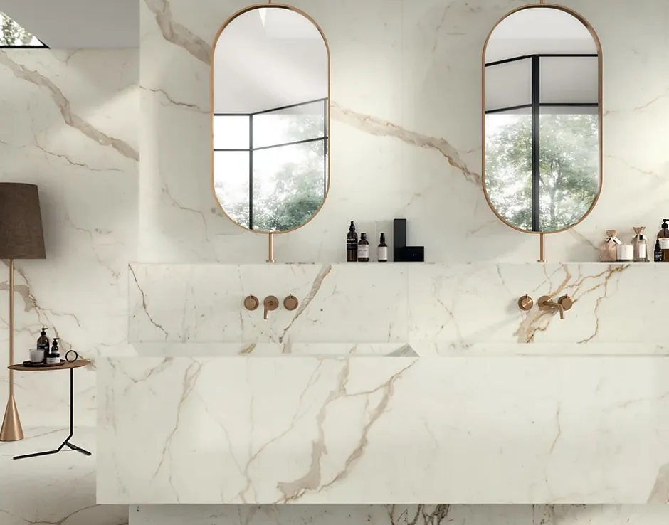 Carrelage effet Marbre Blanc Calacatta Prima 278x120x0,6 cm Silk Faventa - Mur intérieur (vendu par carton de 3,336 m²) - RO'MA CA-Ro'Ma Carrelage New