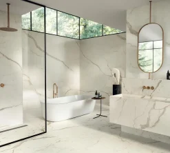 Carrelage effet Marbre Blanc Calacatta Prima 278x120x0,6 cm Silk Faventa - Mur intérieur (vendu par carton de 3,336 m²) - RO'MA CA-Ro'Ma Carrelage New