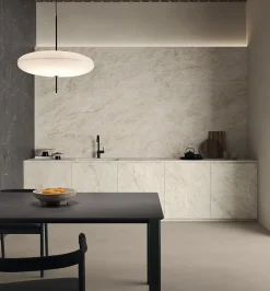 Carrelage effet Marbre Blanc Impérial 278x120x0,6 cm Silk Sorvella - Mur intérieur (vendu par carton de 3,336 m²) - RO'MA CARRELAG-Ro'Ma Carrelage New