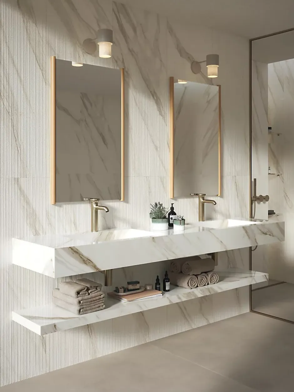 Carrelage effet Marbre 3D Blanc Calacatta Sublime Claw 120x50x0,85 cm Mat Venerio - Mur intérieur (vendu par carton de 1,8 m²) - R-Ro'Ma Carrelage Clearance