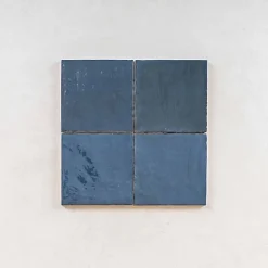 Gioia Materia Carrelage Effet Zellige Bleu Nuit LA RIVIERA 13,2x13,2 Blue Reef - Les Carreaux de Jean