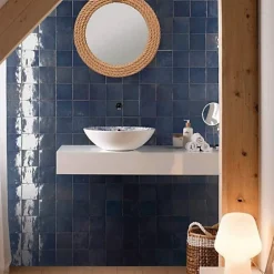 Les Carreaux De Jean Carrelage Effet Zellige Bleu Nuit MANARA CLAY 10x10 Meknes Marine - Les Carreaux de Jean