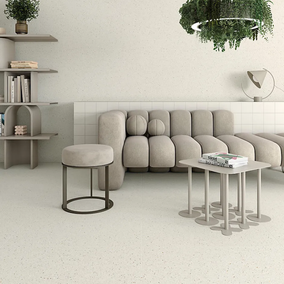 Carrelage extérieur antidérapant effet terrazzo grand format blanc 80x80 cm MICRA R Blanco GRIP-Eiffel art construction New