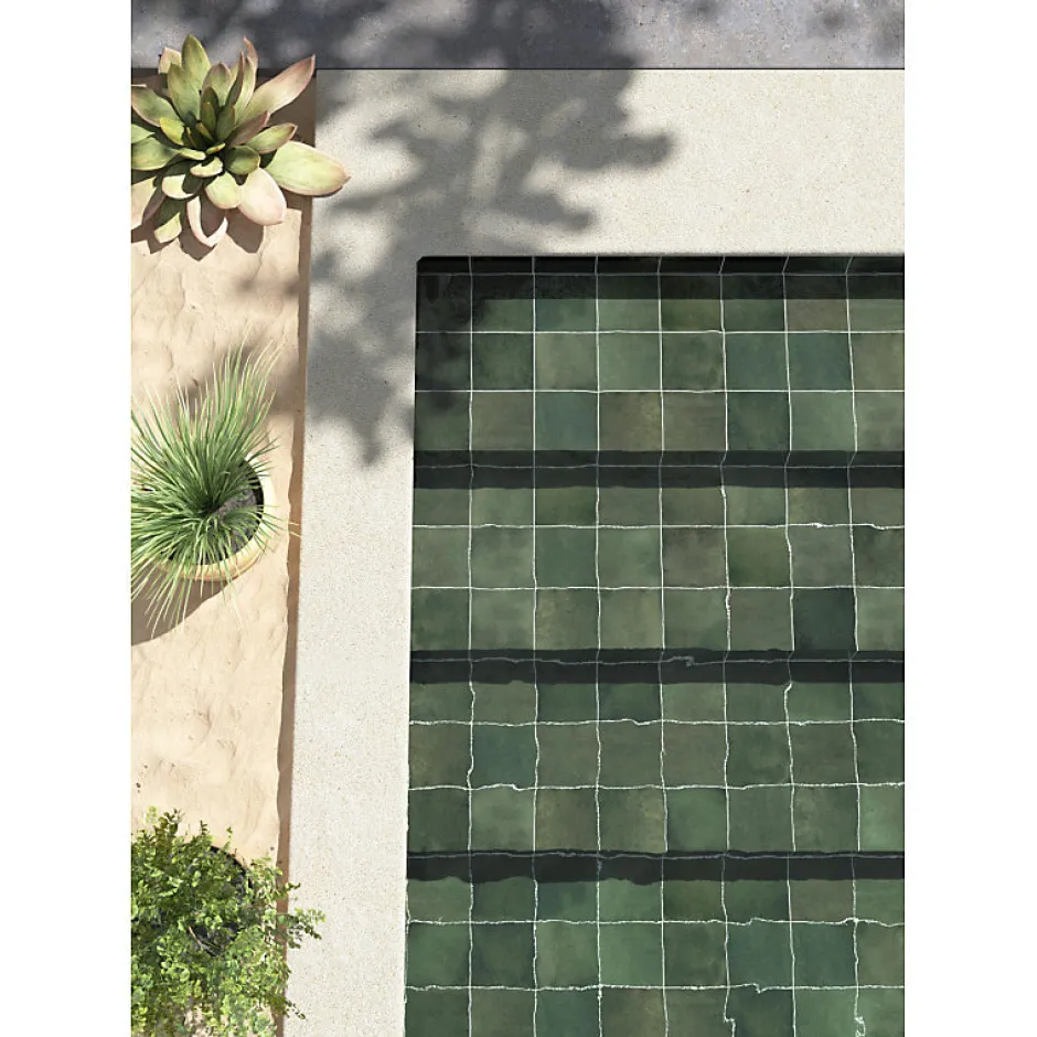Aelle Carrelage Carrelage extérieur piscine carré vert brillant 15x15 cm SPA&POOLS MOSS GREEN