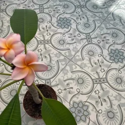 Carrelage Imitation Carreaux de Ciment LA MADELEINE 20x20 Papillon - Les Carreaux de Jean-Les Carreaux De Jean  Hot