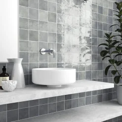 Aelle Carrelage Carrelage mur effet pierre gris bleu 10x10 cm brillant - VERTICALE MOODY BLUE