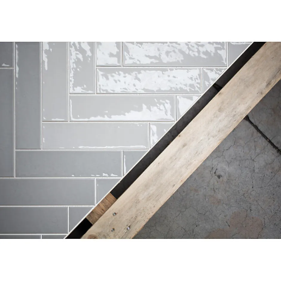 Carrelage mur effet zellige gris claire 6,5x26,6 cm CROMIA26 GRIGIO 1-Aelle Carrelage Hot