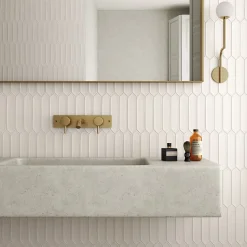 Aelle Carrelage Carrelage mur faience forme navette 5x25 cm mate LANSE WHITE