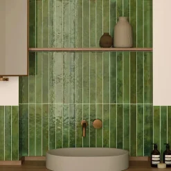 Carrelage Mur Intérieur Format allongé Vert Brillant. Bali Green 5x40 cm-Lux Mosaic Online