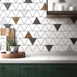 Aelle Carrelage Carrelage mur triangulaire uni noir brillant SCALE TRIANGOLO BLACK