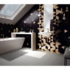 Aelle Carrelage Carrelage mur triangulaire uni noir brillant SCALE TRIANGOLO BLACK