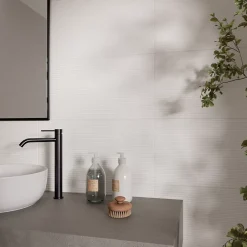 Carrelage mural intérieur blanc mat à cannelures fines L.60 x l.30 cm x ép.9 mm, Perouso-GoodHome Best