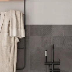 Carrelage mural intérieur effet béton anthracite décor carrés texturés L.90 x l.30 cm x ép.8 mm, Pavlos