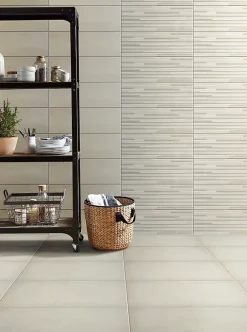 Carrelage mural intérieur ivoire effet béton L.60 x l.20 cm x ép.8,3 mm, Konkrete-GoodHome Outlet