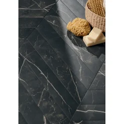 Aelle Carrelage Carrelage sol / mur chevron effet marbre noir 7,4X45 cmm - SCULTOREA Dark diamond chevron J475
