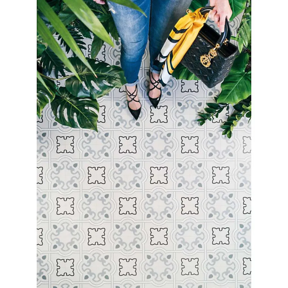 Carrelage sol / mur effet ciment motif fleur 20x20 cm ALAMEDA BUCARELI CIELO-Aelle Carrelage New