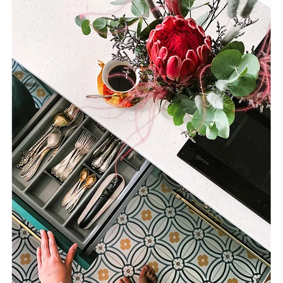 Aelle Carrelage Carrelage sol / mur effet ciment motif floral coloré 20x20 cm - CAPRICE SAINT TROPEZ