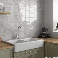 Aelle Carrelage Carrelage sol / mur effet zellige bejmat marocain 5X15 cm gris brillant 5X15 cm COCO AMBER GREY WALL