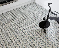 Carrelage sol et mur effet carreaux de ciment tons bleus et beiges L.45 x l.45 cm x ép.9,5 mm, Mediterranea Verona-Mykonos Hot