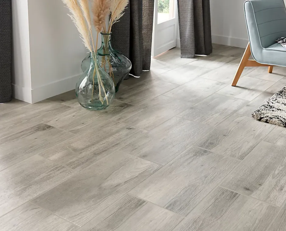 Carrelage sol et mur intérieur effet bois brut gris L.60 x l.30 cm x ép.8,7 mm, Norwegio- Discount