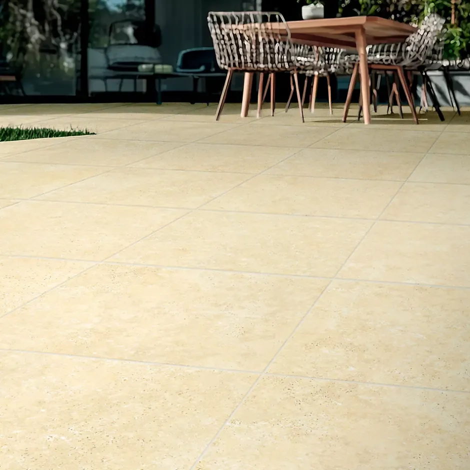Carrelage sol extérieur en grès cérame émaillé effet travertin beige l.60 x L.60 x ép.0.74 cm Traverno