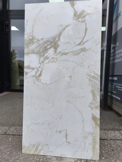 Velloza Carrelage sol/mur effet marbre brillant VENTURA GOLD L.120 x l.60cm