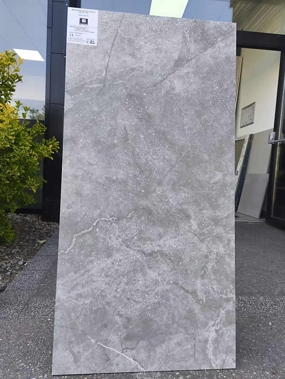 Carrelage sol/mur effet pierre satiné MELLISANDRE ANTHRACITE L.119,5 x l.59,5cm-Keratile Discount