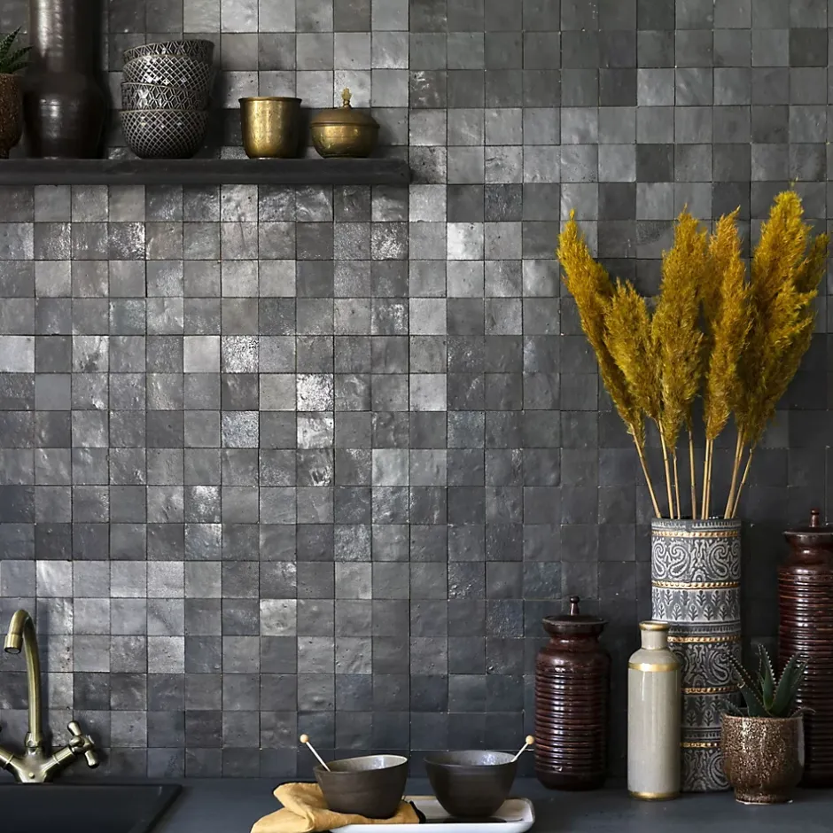 Ro'Ma Nature Carrelage Zellige Marocain Noir Carbone 5x5 cm (vendu par plaque de 30x30 cm soit 0,09 m²) -