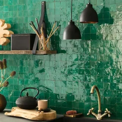 Carrelage Zellige Marocain Vert Emeraude 5x5 cm (vendu par plaque de 30x30 cm soit 0,09 m²) --Ro'Ma Nature Sale