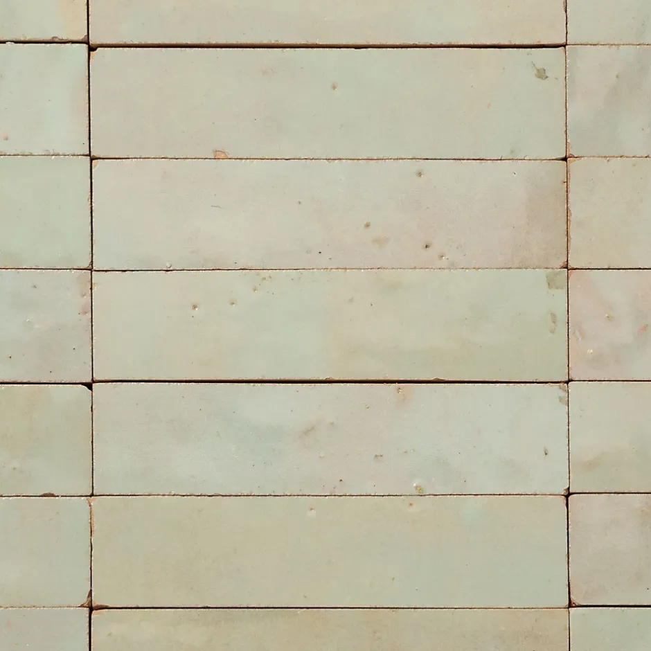 Carrelage Zellige Marocain Vert Tilleul 2,5x10 cm (vendu par plaque de 30x30 cm soit 0,09 m²) --Ro'Ma Nature Hot