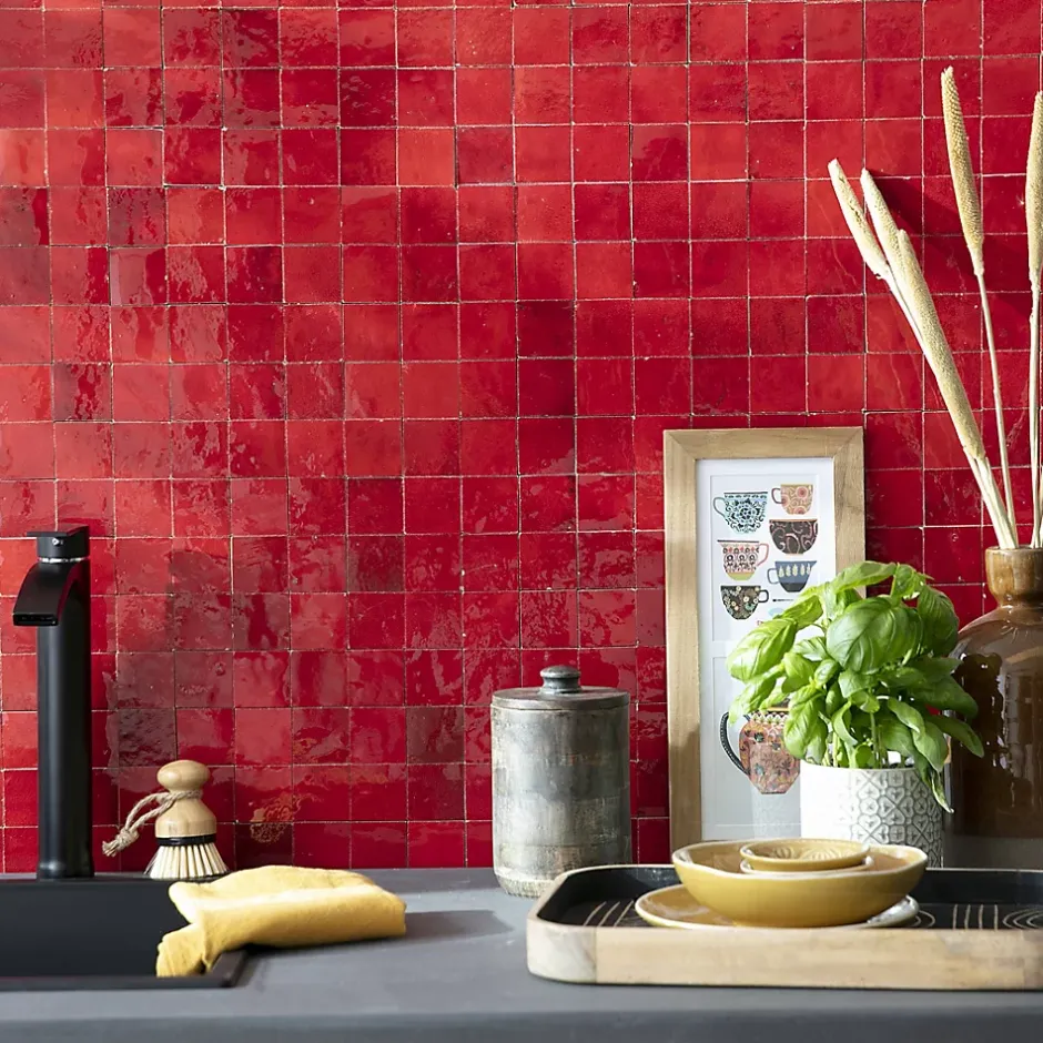Ro'Ma Nature Carrelage Zellige Marocain Rouge Pétillant 5x5 cm (vendu par plaque de 30x30 cm soit 0,09 m²) -