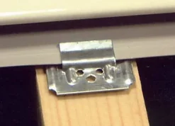 Clips pour lambris PVC n°1 bte 250 pcs + clous- Hot