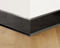 Coin extérieur pour plinthe FL Noir poli - 30mm x 80 mm x 0,65 ep.-Ilcom Best