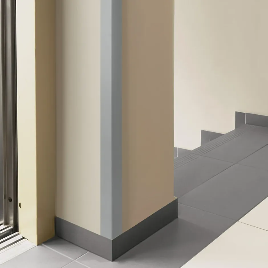 Quest Corniere PVC 50x50mm , Profile d angle autocollant, Protection murale, 70 cm, Rouge