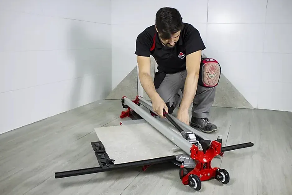 Coupeuses manuelles TZ - TZ-1300 - Longueur de coupe : 130 cm - Longueur de coupe diagonale : 90x 90 cm-Rubi New