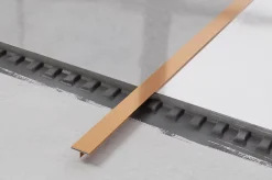 Couvre-joint profilé décoratif Ts en inox rectifié Cuivre satiné - 15mm x 2440mm x 0,65 ep.-Ilcom Sale