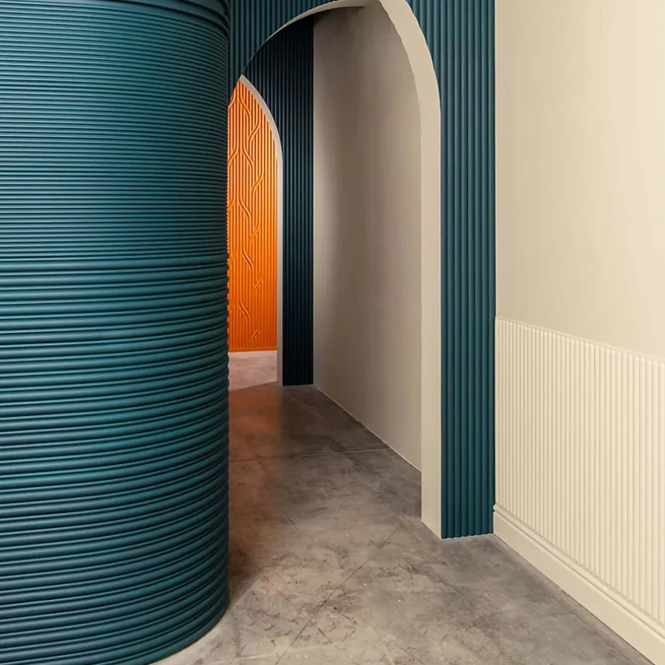 Orac Decor 3d panneau mural WX211F flexible Lambris mural Panneau acoustique Moulure flexible 2 m