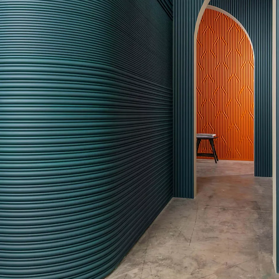 Orac Decor 3d panneau mural WX211F flexible Lambris mural Panneau acoustique Moulure flexible 2 m