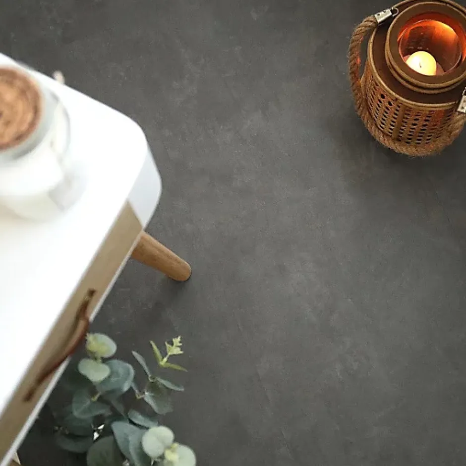 Décoweb Dalle sol PVC Clipsable Mix and Match - Click 5G - Béton anthracite - Paquet de 1,49 m²