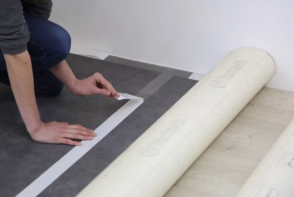 Scotch Double face pour sols vinyles 50 mm x 20 m