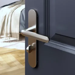 Ensemble poignée sur plaque rond à condamnation Garlan effet nickel satin gris L.125mm x l.42mm entraxe 165-195mm-GoodHome Outlet