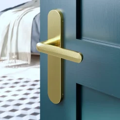 GoodHome Ensemble poignée sur plaque rond Garlan effet laiton satin doré L.125mm x l.42mm entraxe 165-195mm