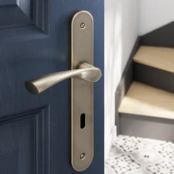 Ensemble poignée sur plaque rond serrure Breage effet laiton satin doré L.120.5mm x l.40mm entraxe 195mm-GoodHome