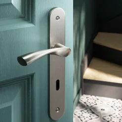 GoodHome Ensemble poignée sur plaque rond serrure Breage effet nickel satin gris L.120.5mm x l.40mm entraxe 195mm