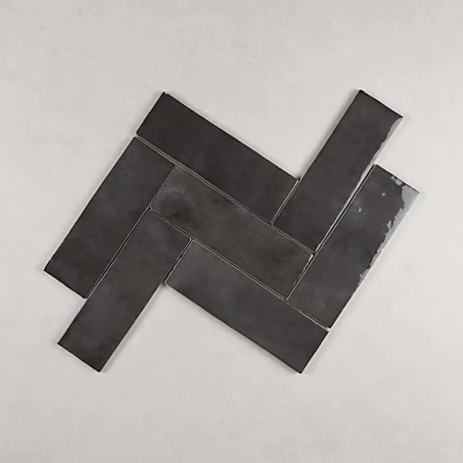 Gioia Materia Faïence Effet Zellige Noir ARTISAN 6.5x20 Graphite - Les Carreaux de Jean