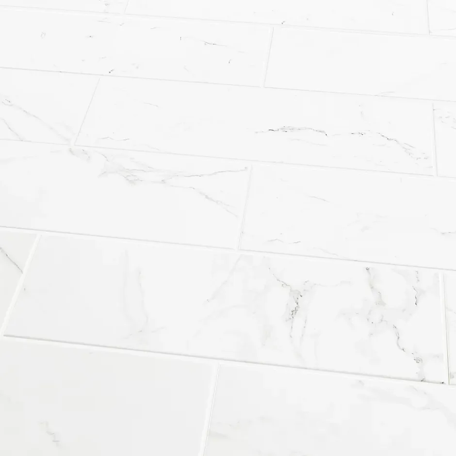 GoodHome Faïence murale effet marbre blanc L.60 x l.20 cm x ép.9,4 mm, Aruma