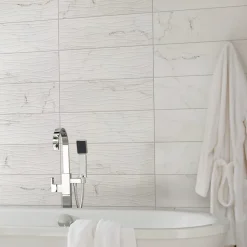 GoodHome Faïence murale effet marbre blanc décor vagues L.60 x l.20 cm x ép.9,4 mm, Aruma